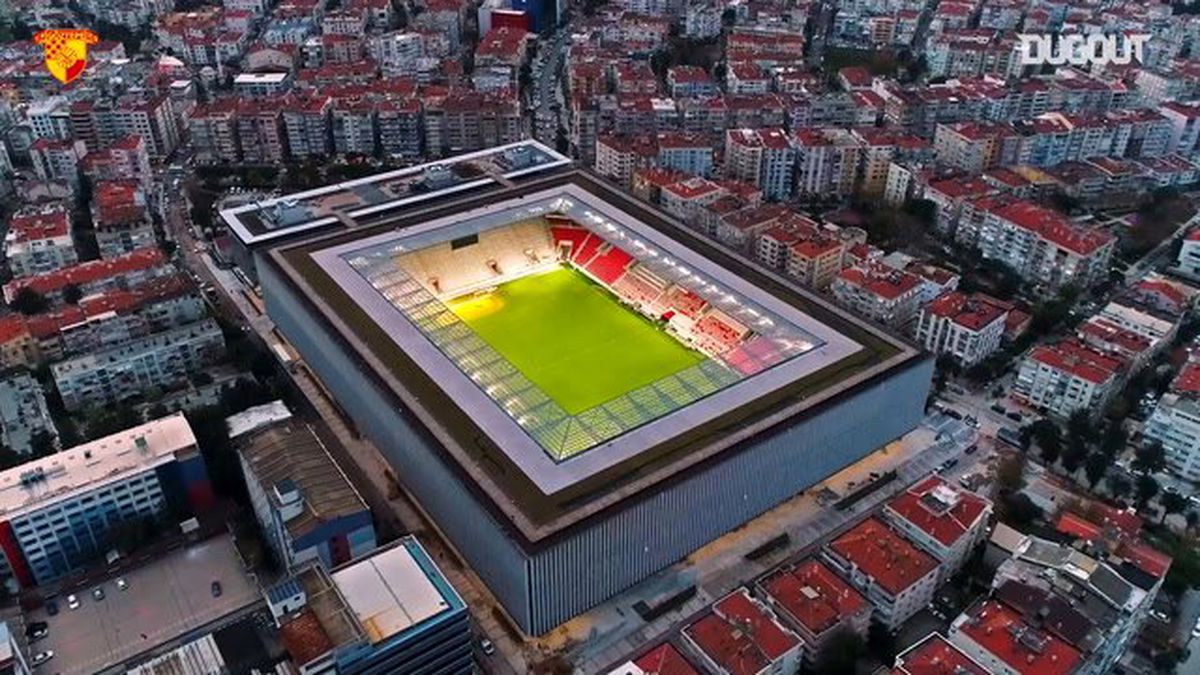 Göztepe\'nin Yeni Stadyumu Işıl Işıl