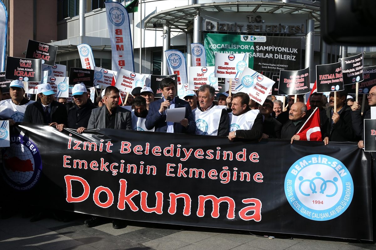 İzmit Belediyesinde 25 personelin sözleşmesinin yenilenmemesine tepki