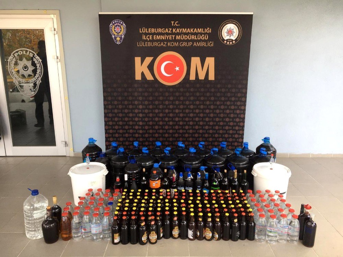 Lüleburgaz\'da 1 yılda 2.2 ton kaçak içki ele geçirildi