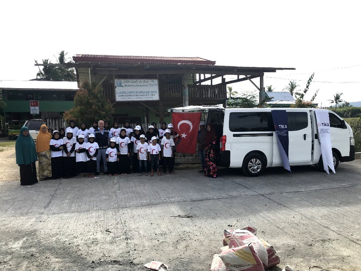 TİKA\'dan Filipinler\'de yetimlere destek