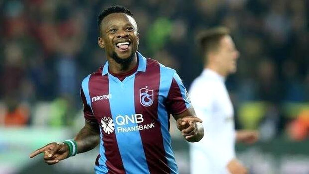 Trabzonspor\'da Ogenyi Onazi\'nin sözleşmesi feshediliyor