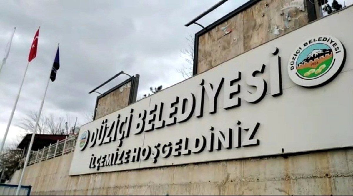"Ayak bastı" parası toplayan belediye geri adım attı