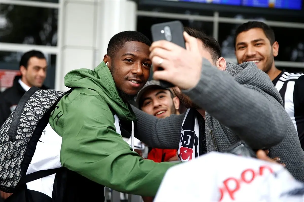 Beşiktaş Futbol Takımı kamp çalışmaları için Antalya\'ya geldi