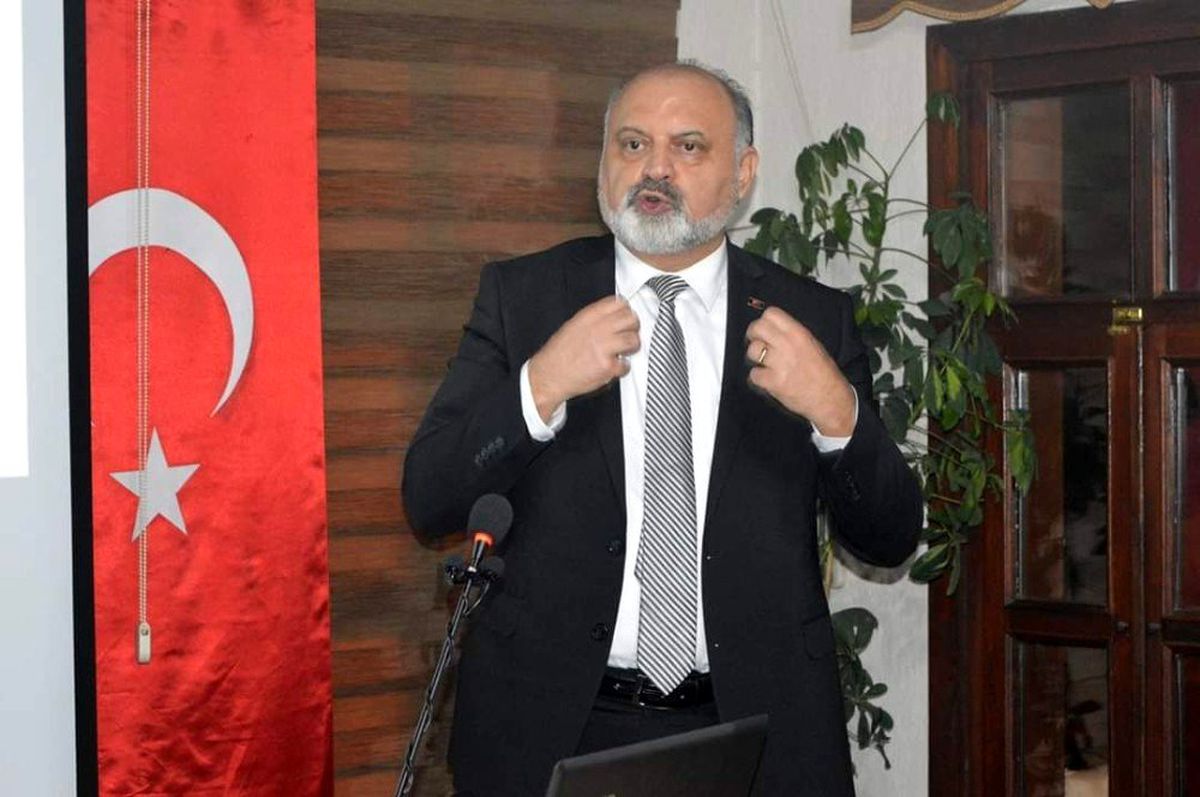 Eskişehir Türk Ocağı\'nda, \'Ekolojik Sürdürülebilirlik ve Türk Dünyası\' konferansı
