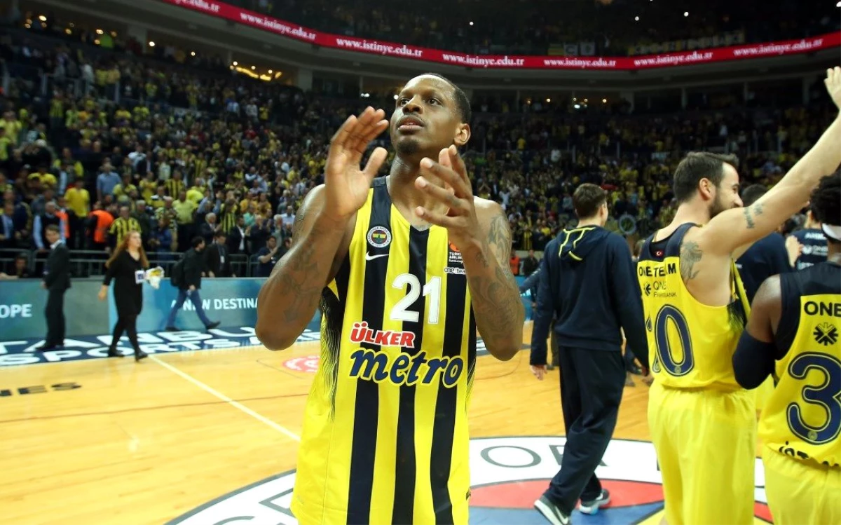 Fenerbahçe James Nunnally ile sezon sonuna kadar sözleşme imzaladı