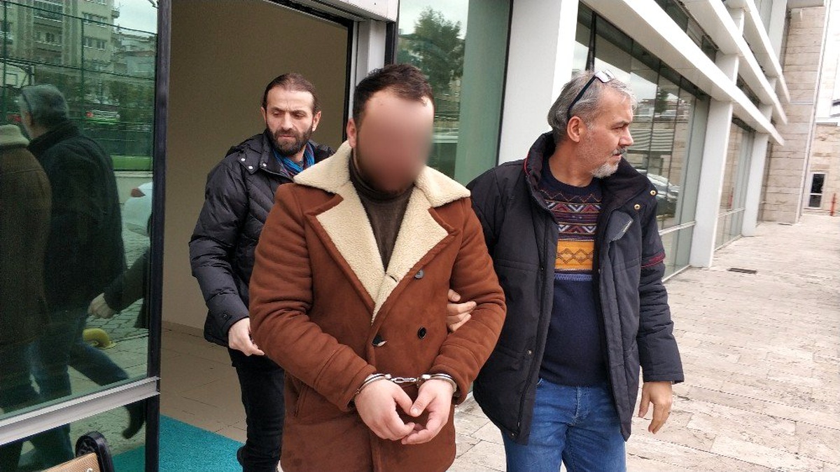 Gazetecilere, "\'Film gibi senaryo\' diye başlık atın" dedi
