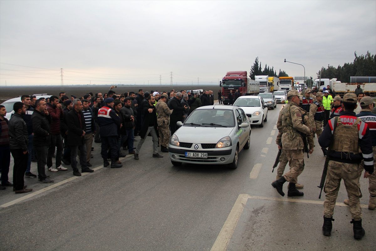 Hatay\'da nakliyecilerden dijital takograf protestosu