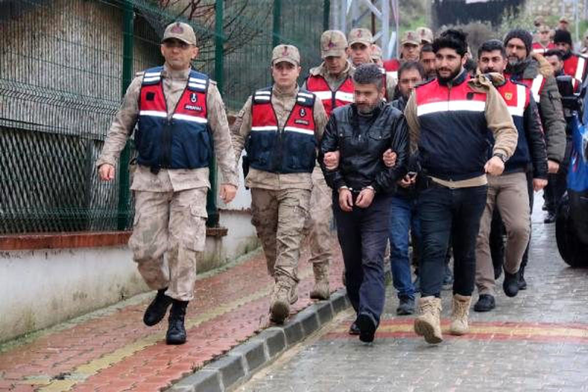 Hatay\'da uyuşturucu operasyonu: 33 gözaltı