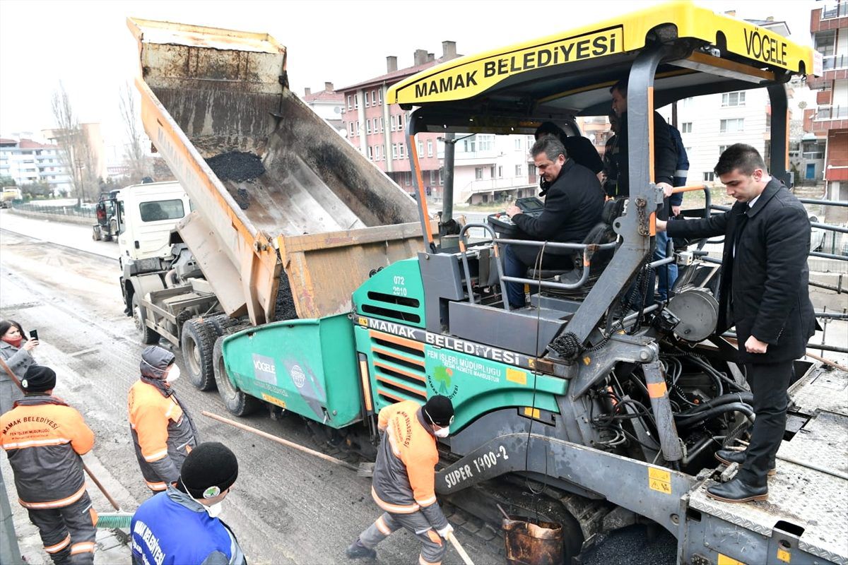 Mamak Belediyesi, 2019\'da 44,3 bin ton asfalt serdi