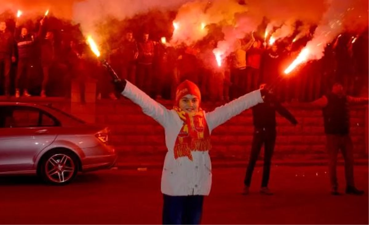 Minik Sudenaz, Kayserispor\'un hiçbir maçını kaçırmıyor