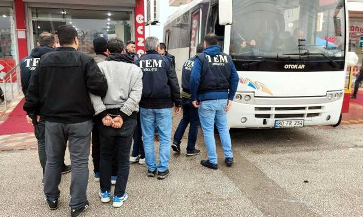 Osmaniye\'de, 8 DEAŞ şüphelisi adliyede