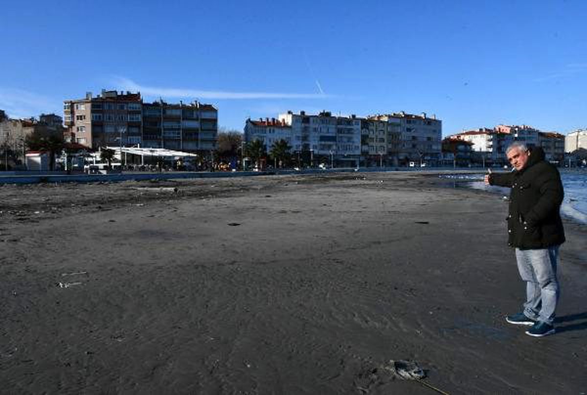 Tekirdağ\'da deniz 30 metre çekildi