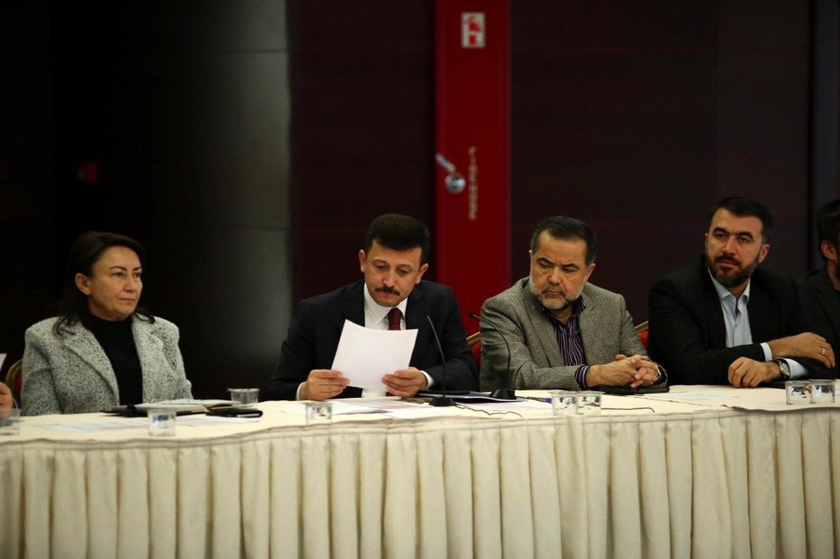AK Parti\'de 19\'uncu dönem \'Siyaset Akademisi\' başlıyor