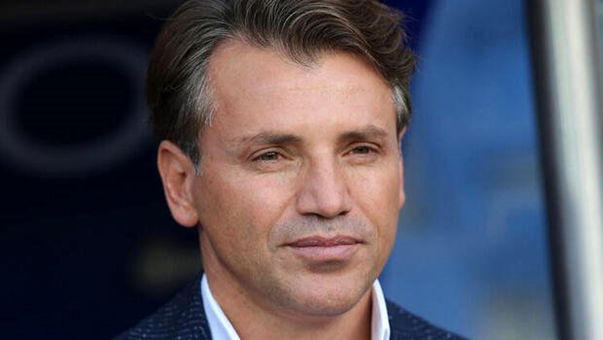 Antalyaspor\'un yeni teknik direktörü Tamer Tuna oldu!