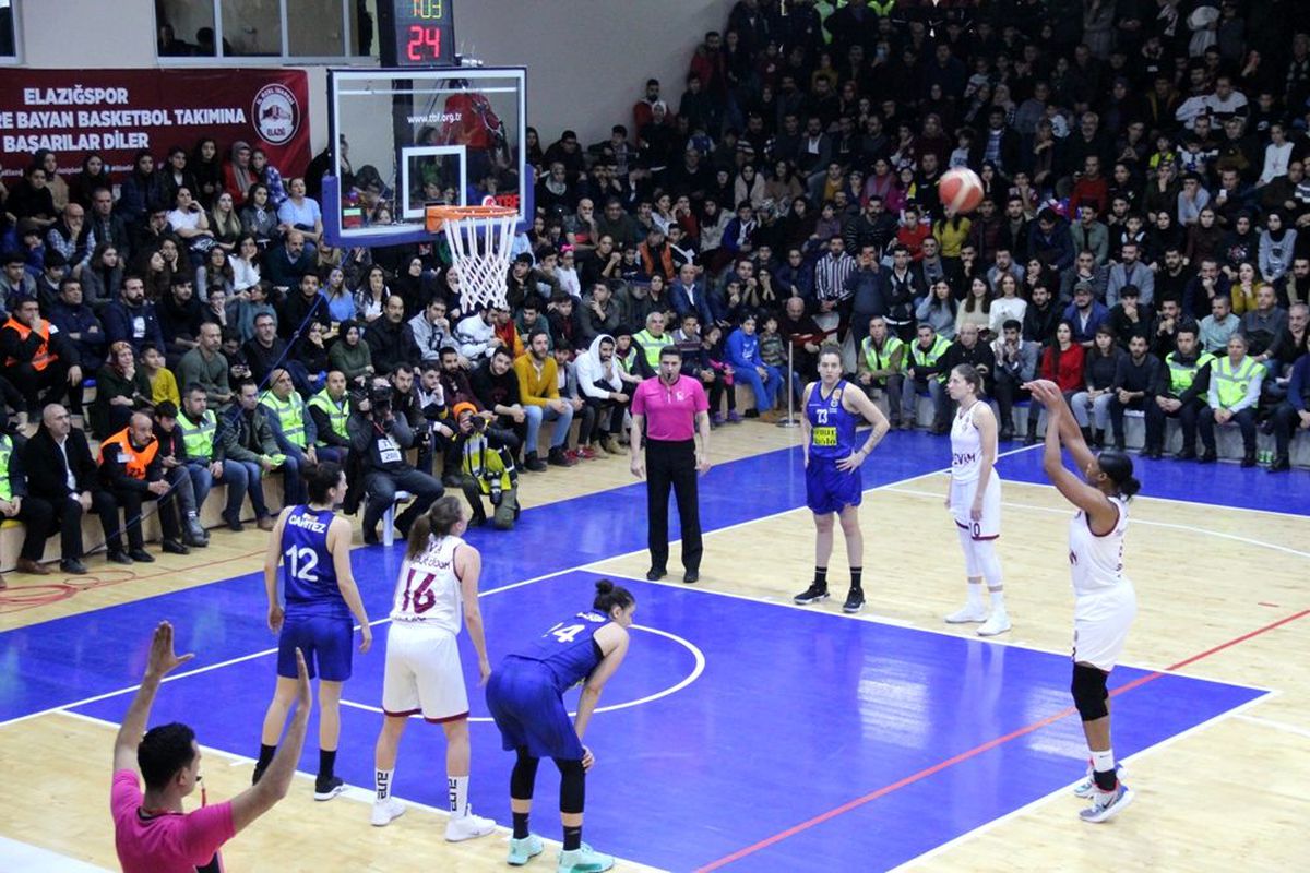 Fenerbahçe Elazığ deplasmanından boş döndü