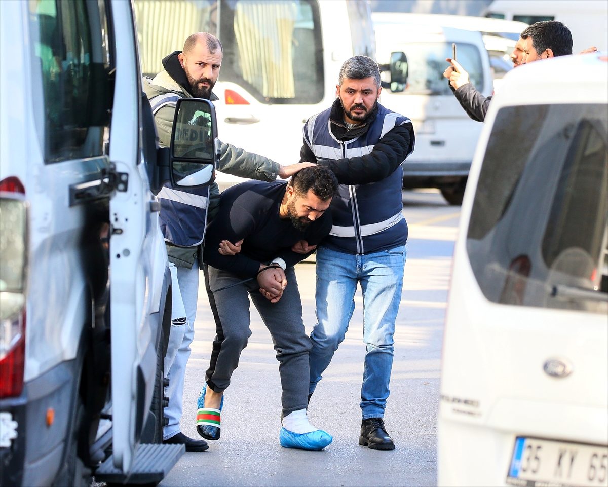 İzmir\'deki iki cinayetin zanlısı tutuklandı