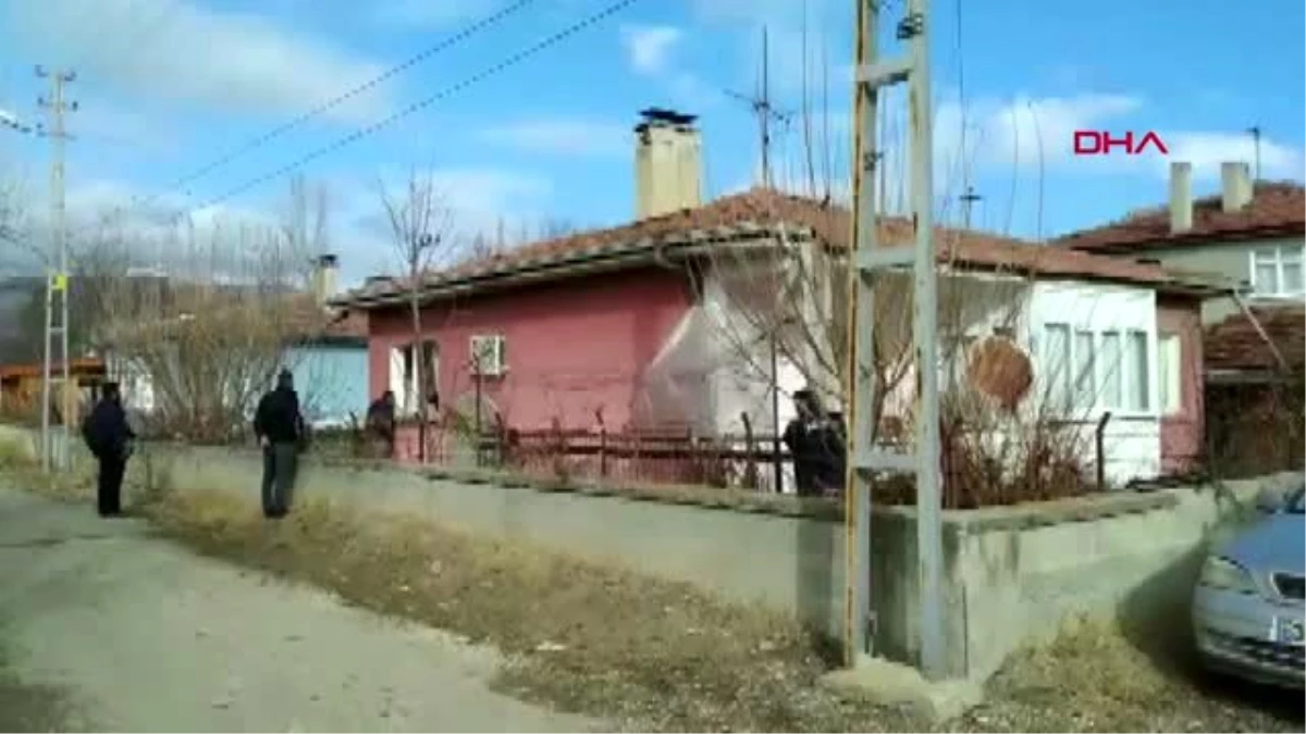 Kastamonu yaşlı kadın ve kızının ellerini bağlayıp, parasını çaldılar