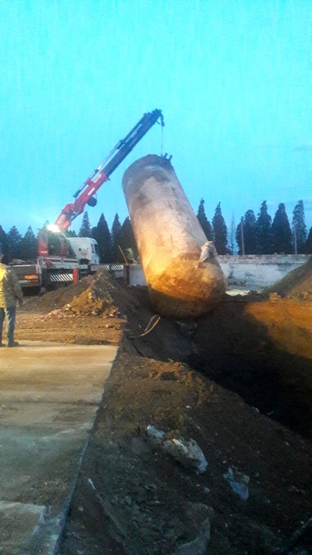 Manisa\'da gizli tanktan 23 ton kaçak akaryakıt çıktı