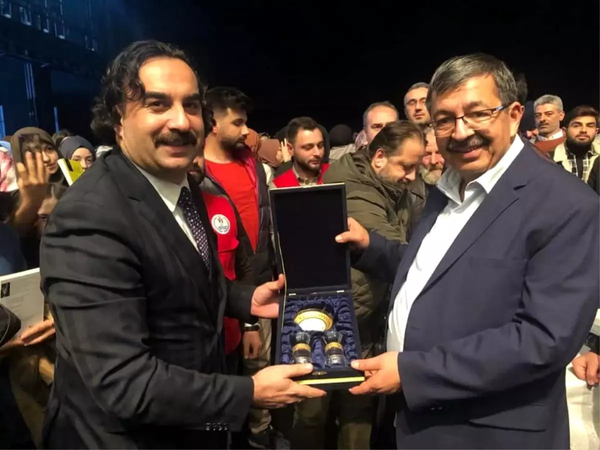 Rize\'de Hayati İnanç konferansına yoğun ilgi