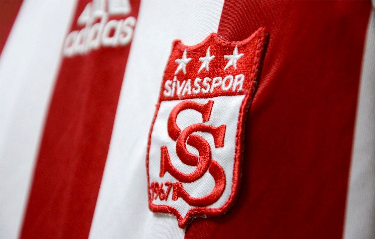 Sivasspor\'dan Hatayspor\'a geçmiş olsun mesajı