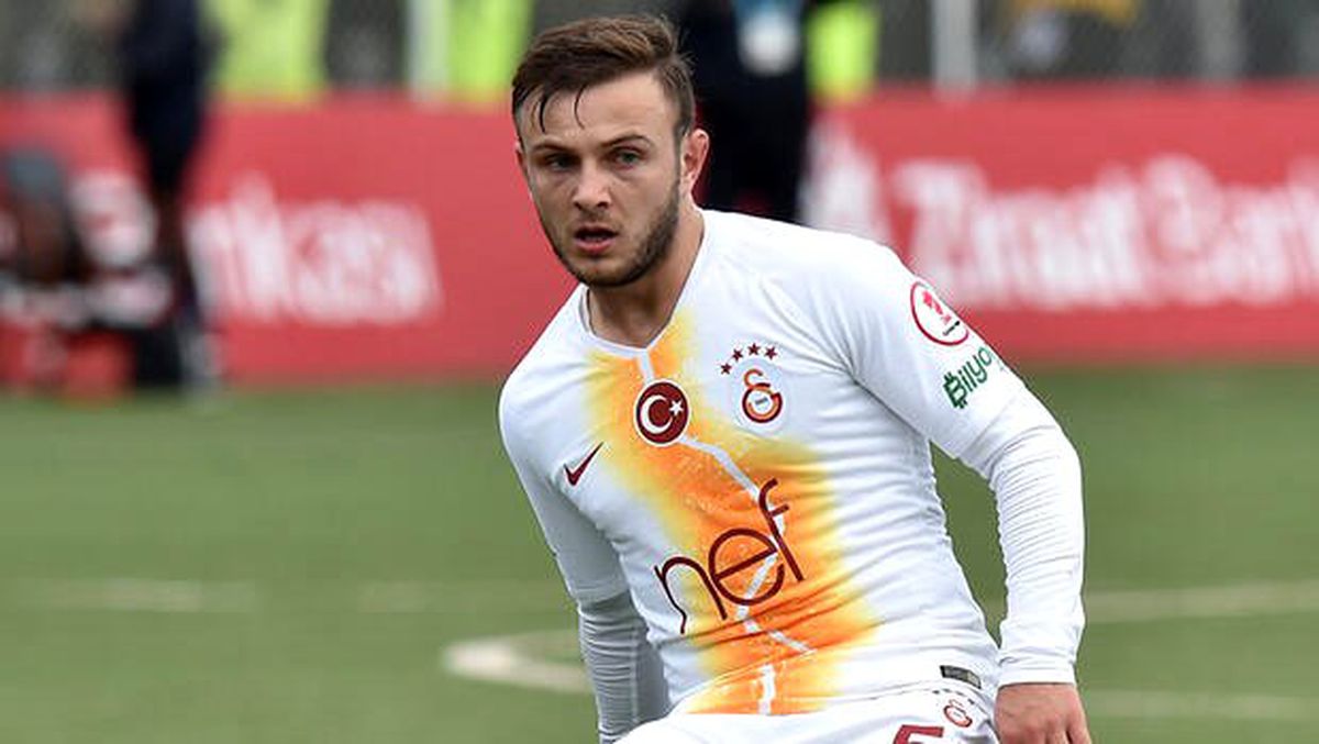 Galatasaray Celil Yüksel\'i KAP\'a bildirdi