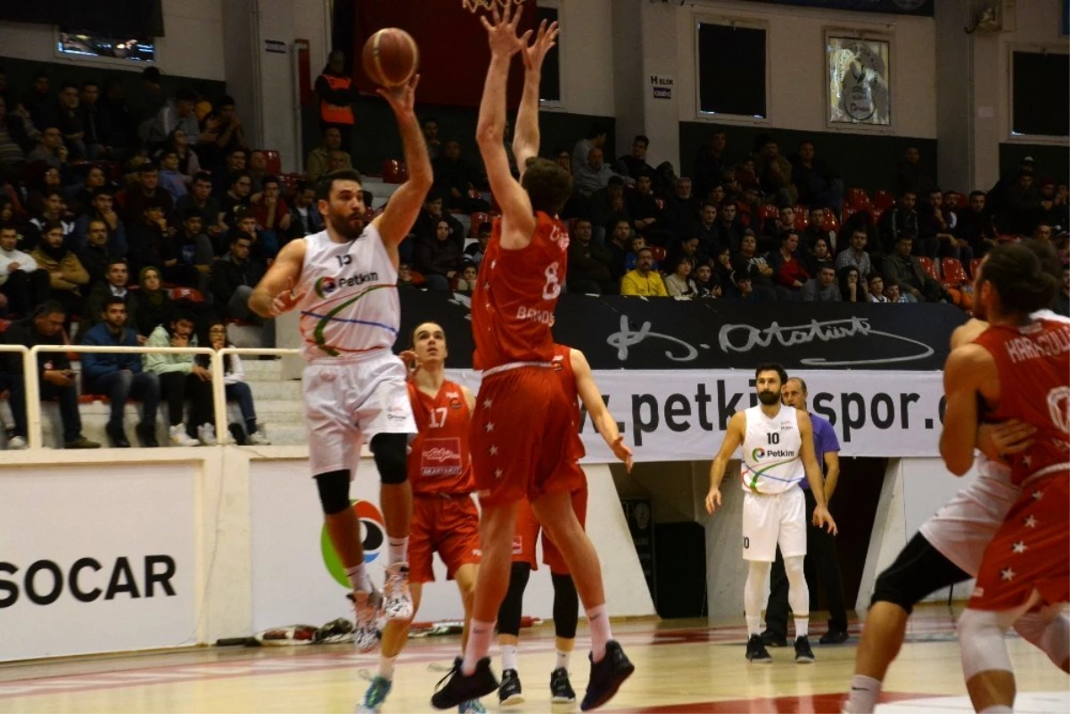 Türkiye Basketbol Ligi: Petkim Spor: 80 - Bandırma Kırmızı: 72