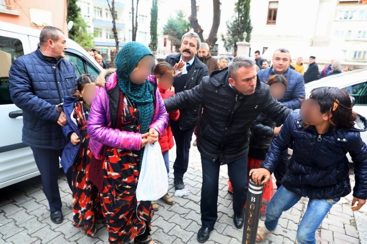 Zabıta, \'dilenmeyi meslek haline getiren\' dilencilere göz açtırmıyor