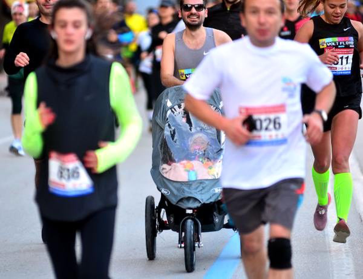 10\'uncu Uluslararası 5 Ocak Adana Kurtuluş Yarı Maratonu ve Halk Koşusu tamamlandı