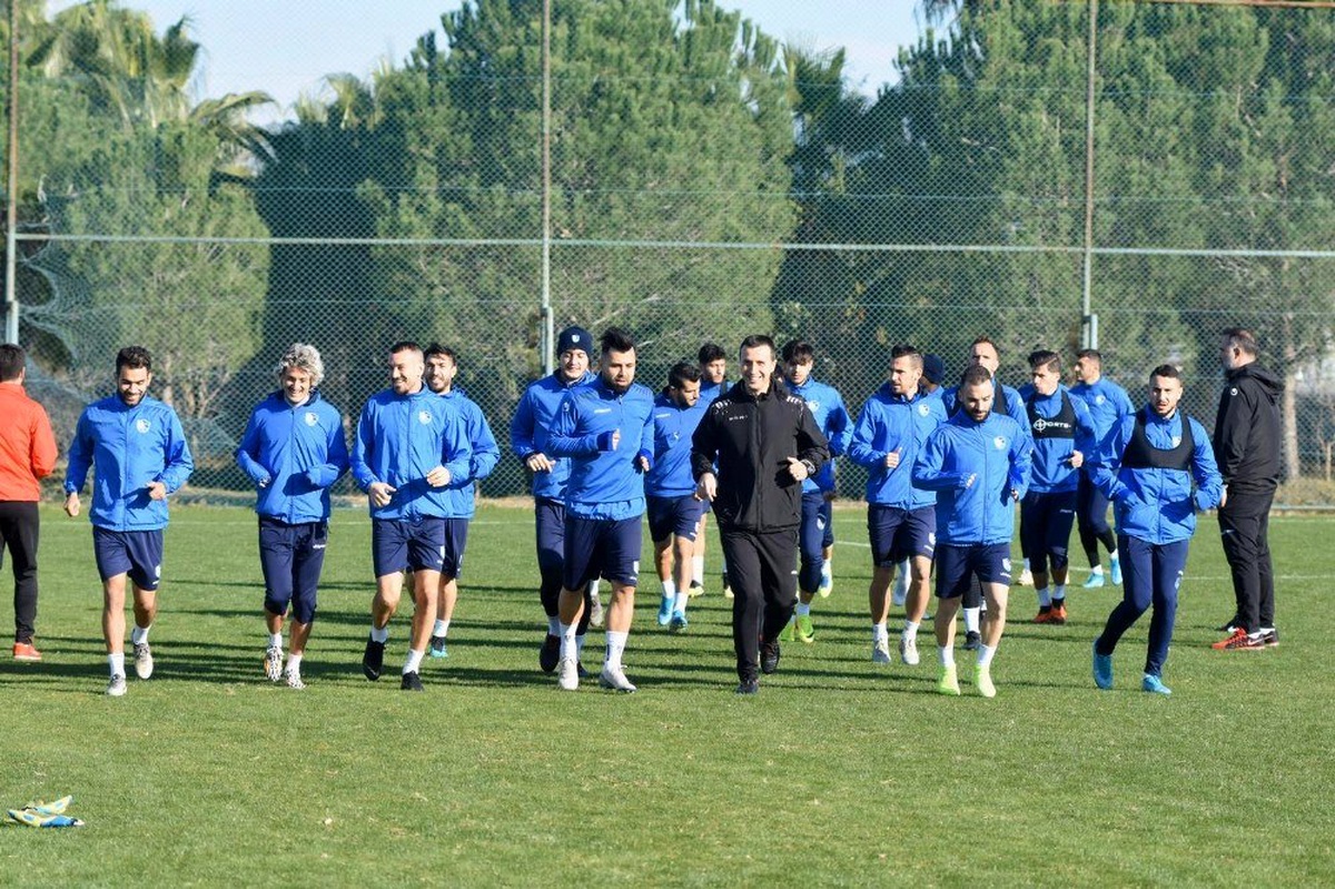BB Erzurumspor kinci yarı hazırlıklarını Antalya\'da sürdürüyor