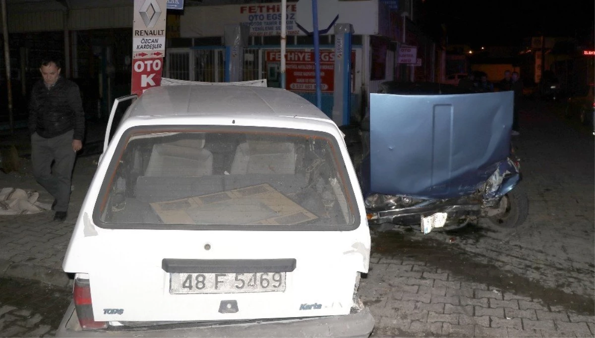 Fethiye\'de trafik kazası: 2 yaralı
