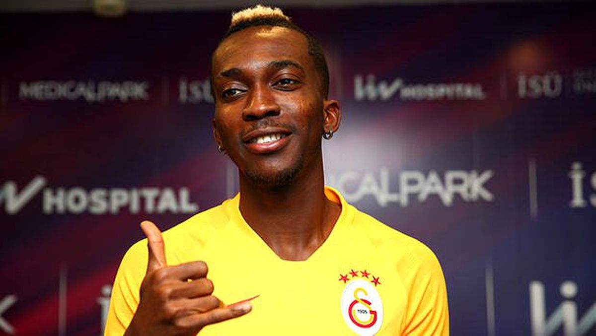 Galatasaray\'ın yeni transferi Onyekuru: "Evime döndüm"