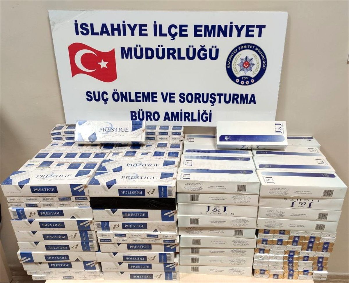 Gaziantep\'te bir kamyonda 1670 paket kaçak sigara ele geçirildi