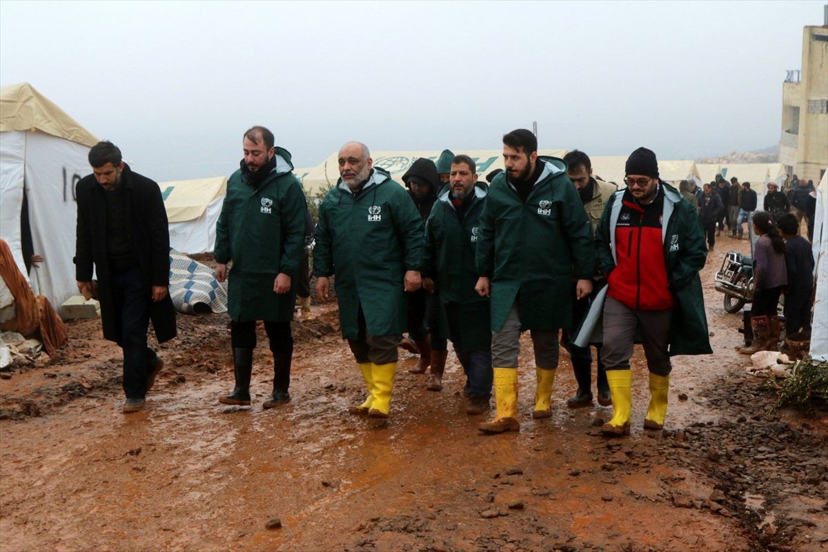 İHH\'dan İdlibliler için insani yardım seferberliği