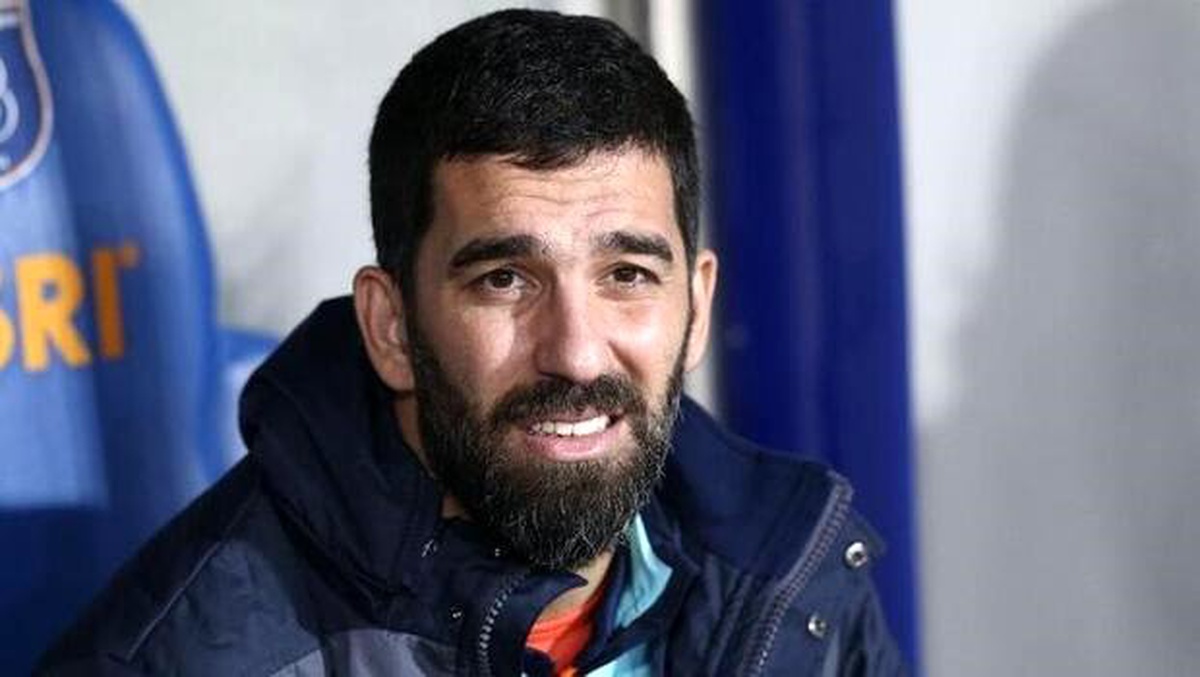 Okan Buruk\'tan Arda Turan açıklaması: "İzin verdik"