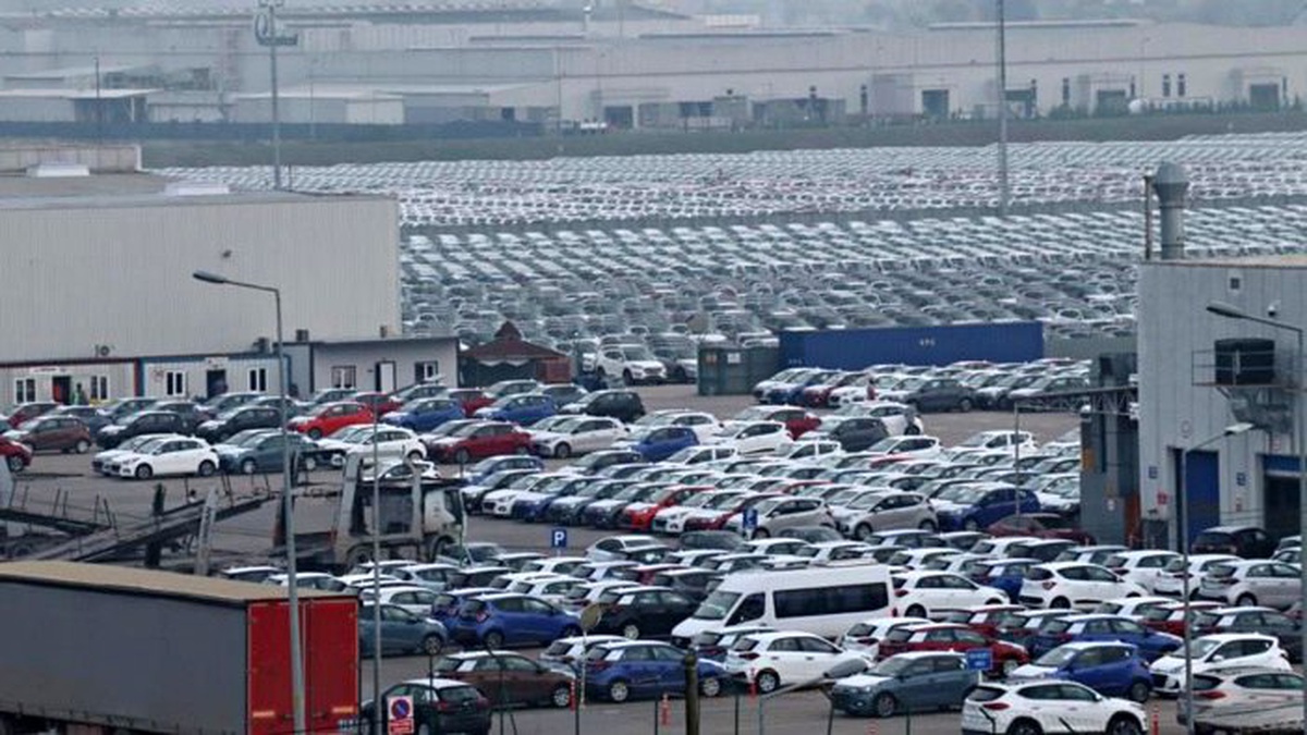 Otomotiv ihracatı yüzleri güldürdü