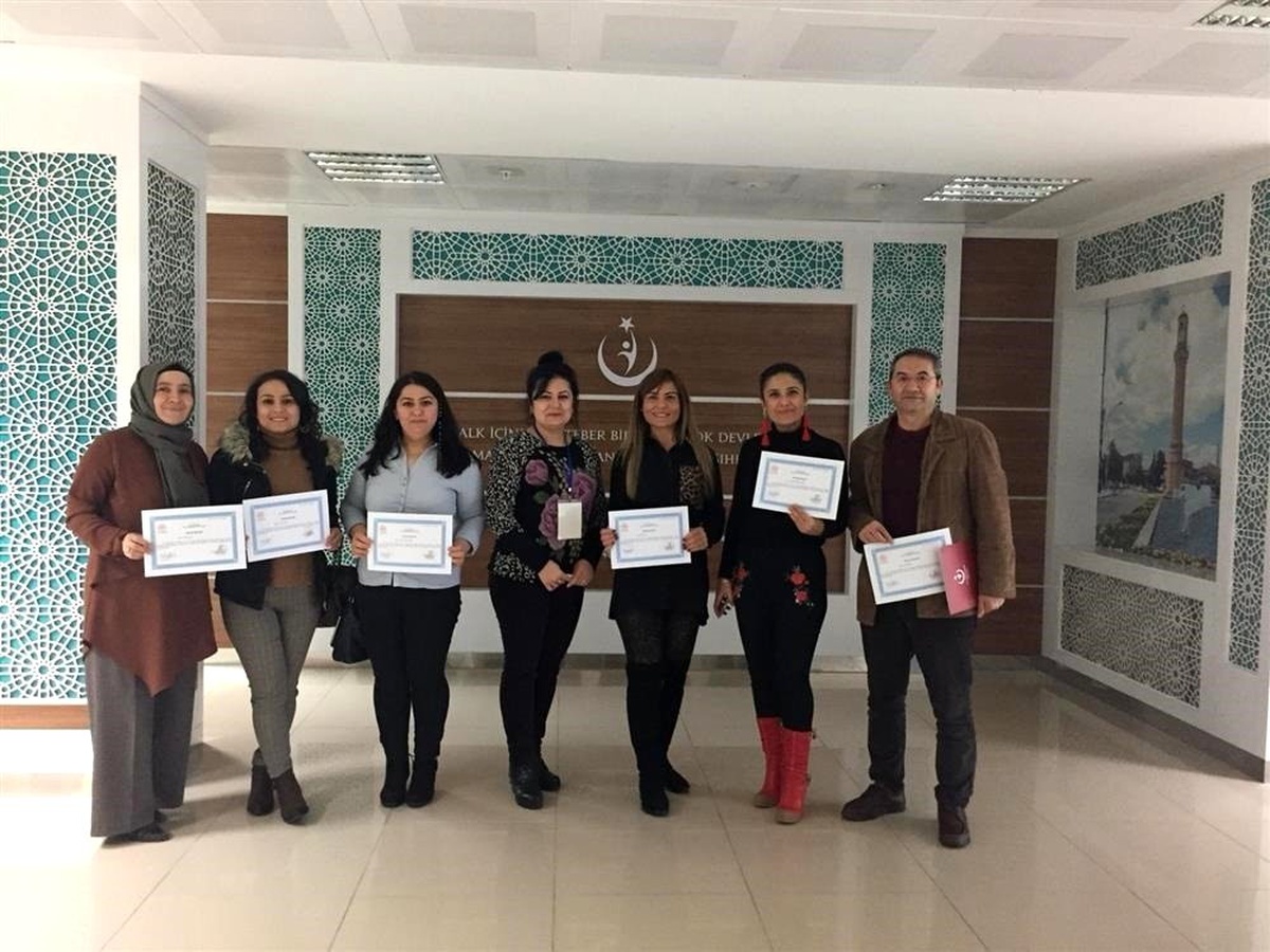 Sağlık çalışanlarına bulaşıcı hastalıklar eğitimi