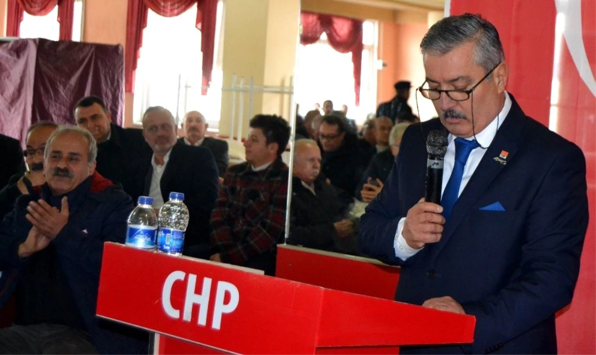 Salihli CHP\'de yeni başkan Namver oldu