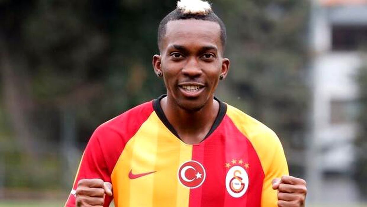 Galatasaray Onyekuru transferini resmen duyurdu