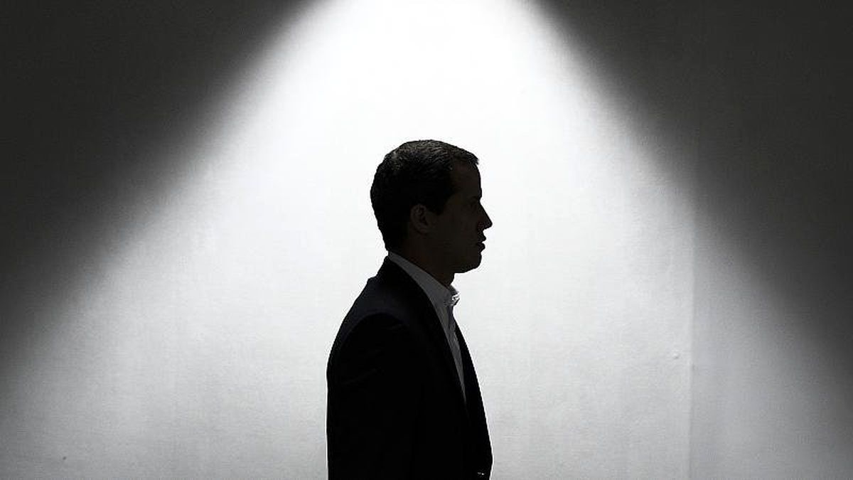 Venezuela\'da muhalif lider Juan Guaido\'nun geleceği için kritik oylama