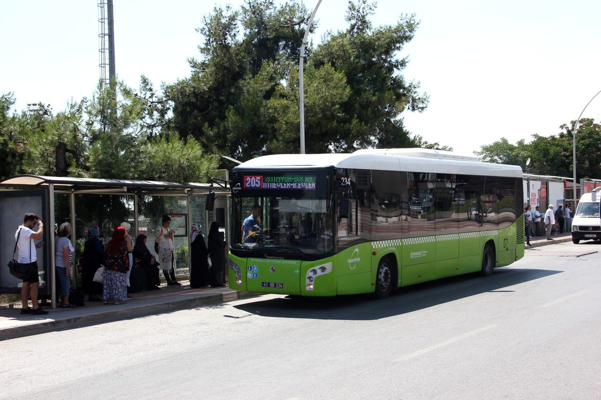 672 kez dünyayı turladılar