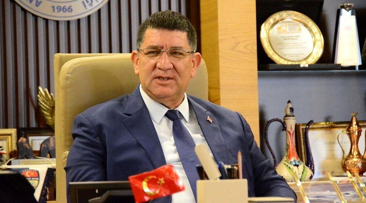 AESOB Başkanı Adlıhan Dere, "Esnafımız sağlık hizmetinden yoksun bırakılmamalı"
