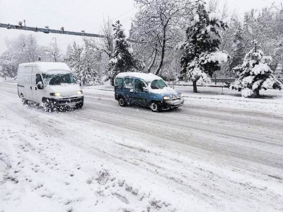 Afyonkarahisar\'ın Çobanlar ilçesinde eğitime kar engeli (3)