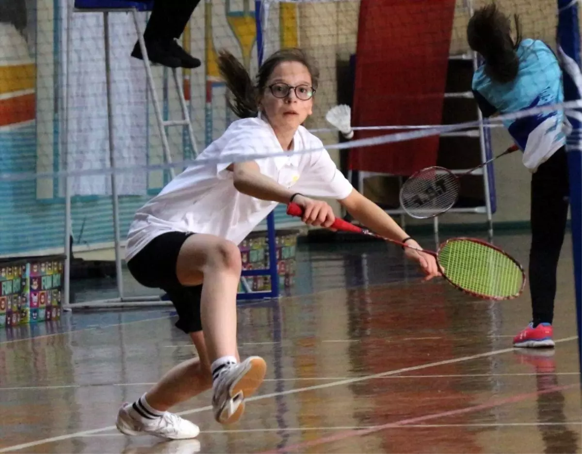 Badminton Ege Grup Müsabakaları sona erdi