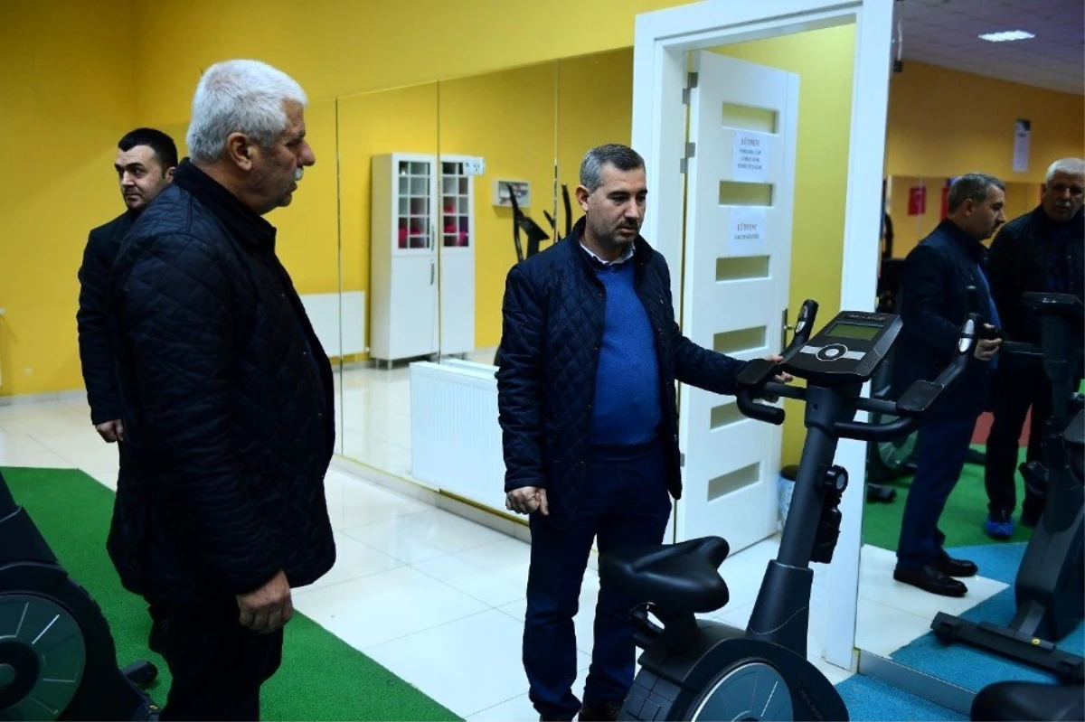 Başkan Çınar, Yakınca Yaşam ve Spor Merkezini inceledi