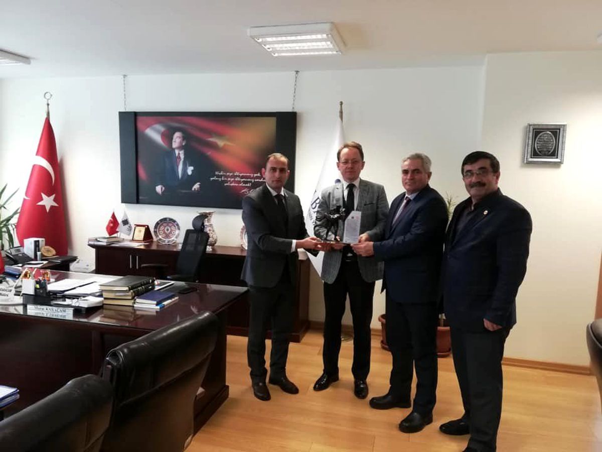 Dumlupınar protokolü Bölge Müdürü Karaçam\'ı ziyaret etti