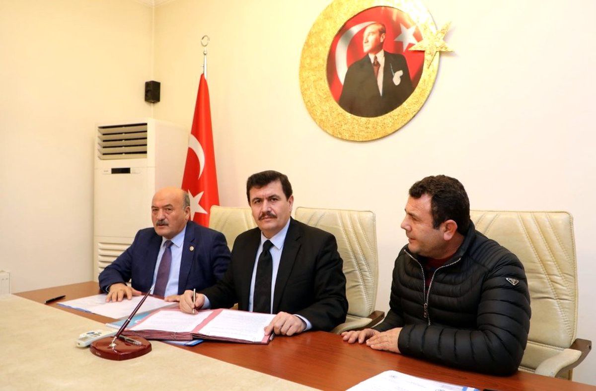 Erzincan\'da 50 çiftçiye yüzde 75 hibeli sera projesi için imzalar atıldı