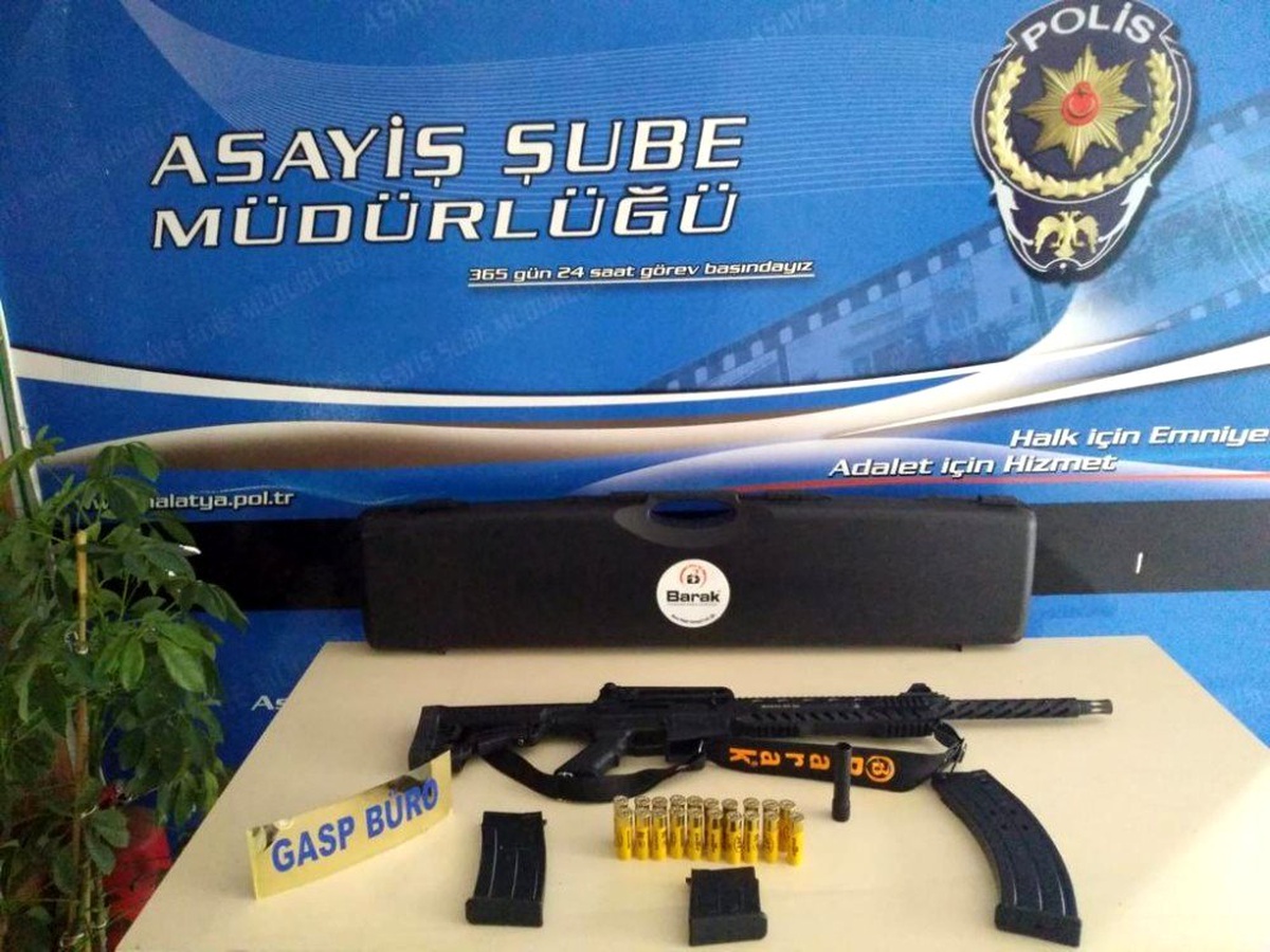 Ev kurşunlayan zanlılar operasyonla yakalandı
