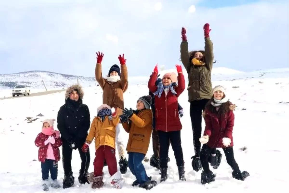 Güneydoğu\'da kara hasret kalanlar Karacadağ\'a akın etti