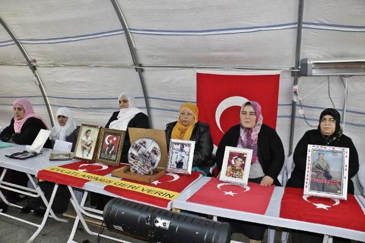 HDP önündeki eylemde 126\'ncı gün