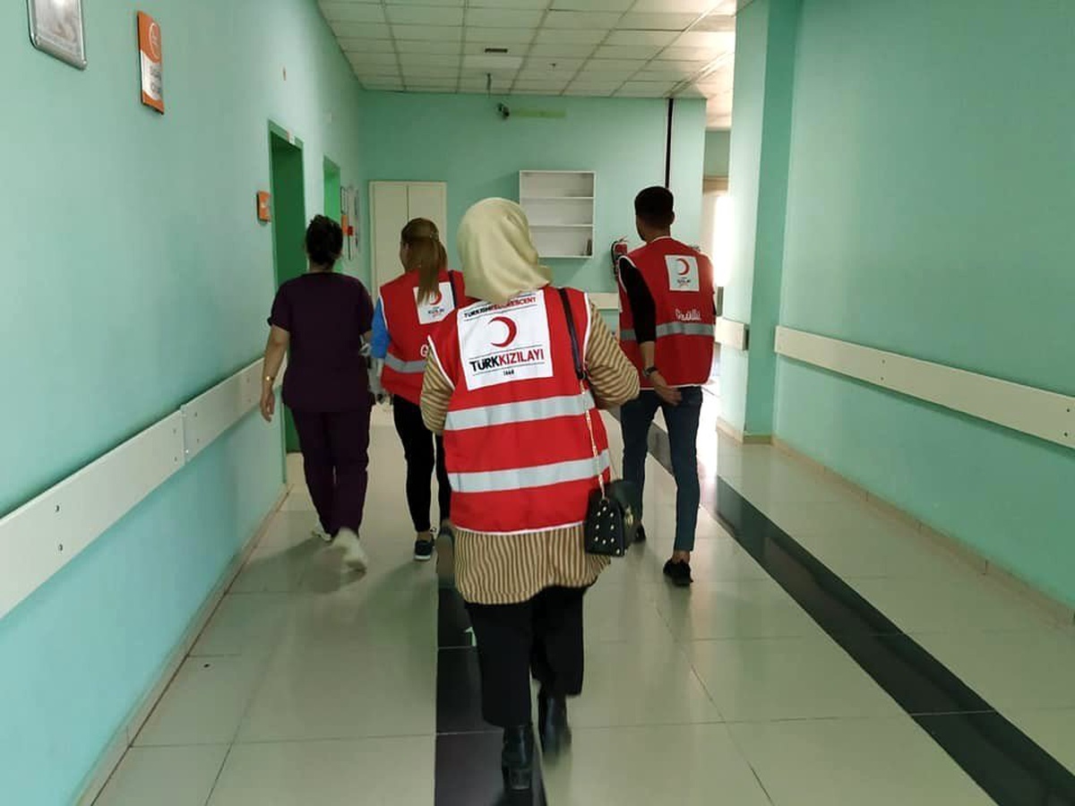Kızılay Silopi Şubesinden annelere \'Sevgi Bohçası\'